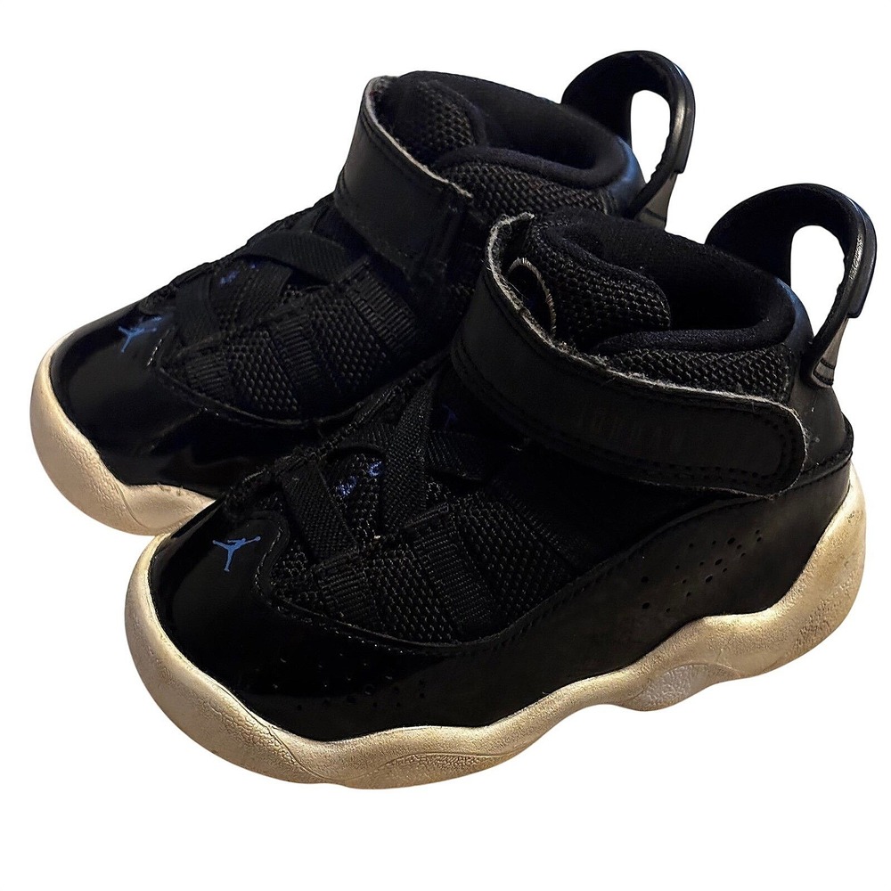 Air Jordan Sneaker Black Patent‎ Toddler size 5